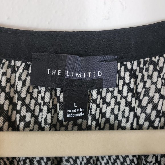 *10/$10* The Limited Black and White Blouse - Picture 2 of 4